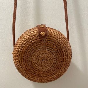 Rattan crossbody